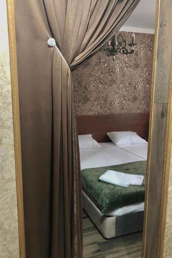 Hotel Гостевой Дом Siella Sochumi Exterior foto